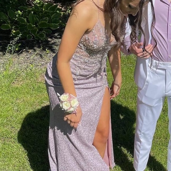 Gls rose gold prom dress with slit - Picture 5 of 6